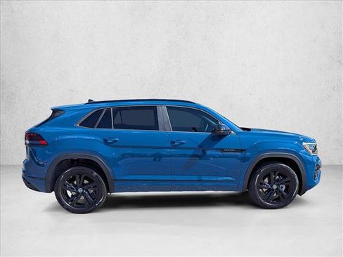 New 2026 Volkswagen Atlas Cross Sport SEL R-Line AWD/4WD image 4