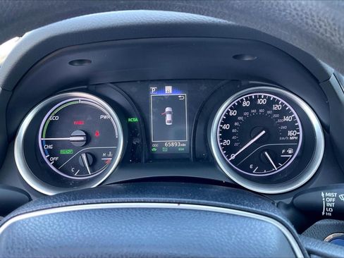 Used 2021 Toyota Camry LE FWD image 20
