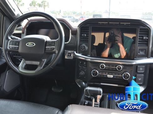 Used 2021 Ford F150 Lariat AWD/4WD image 19
