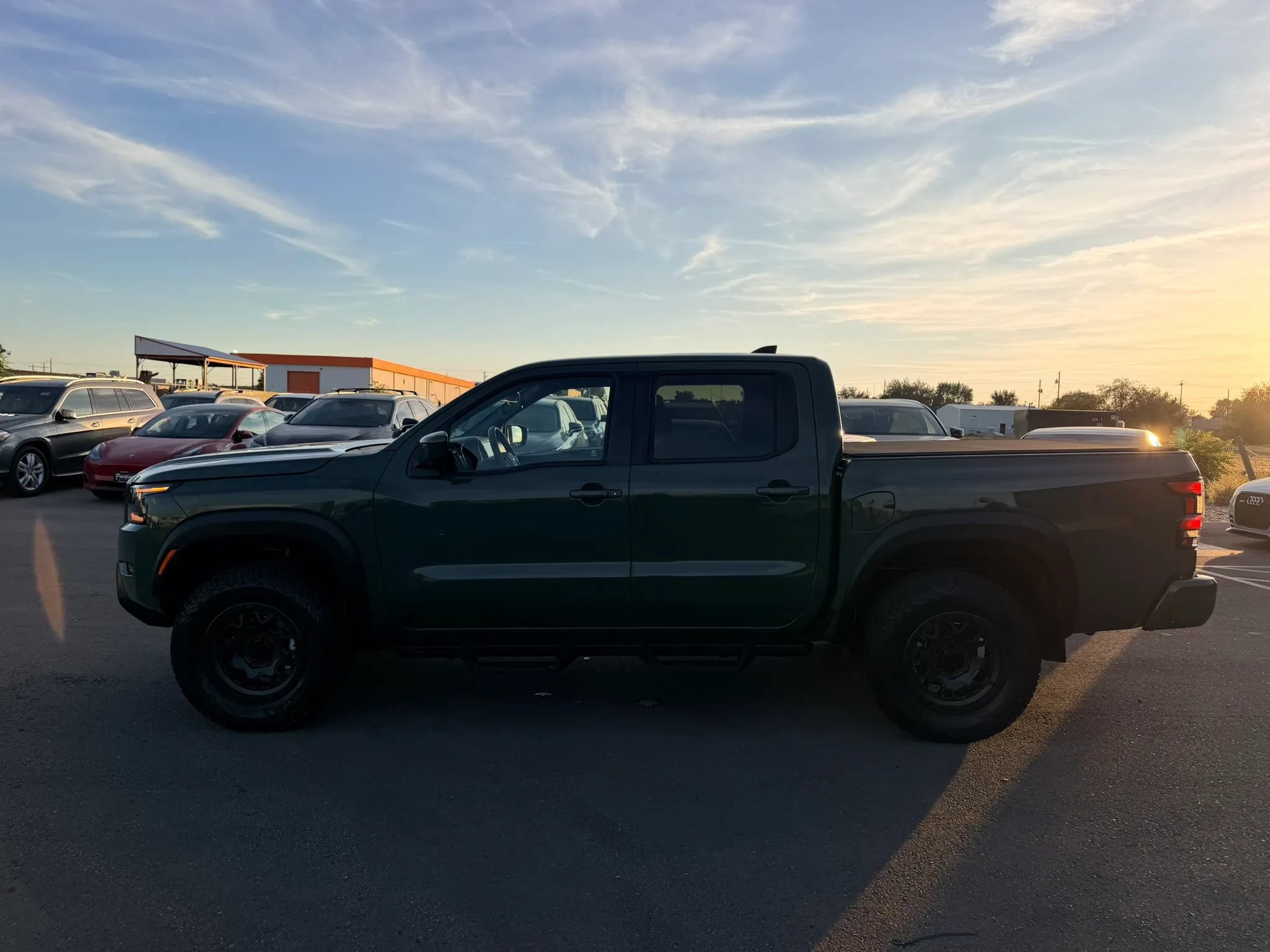 Used 2024 Nissan Frontier PRO-4X w/ Pro Convenience Package AWD/4WD image 8