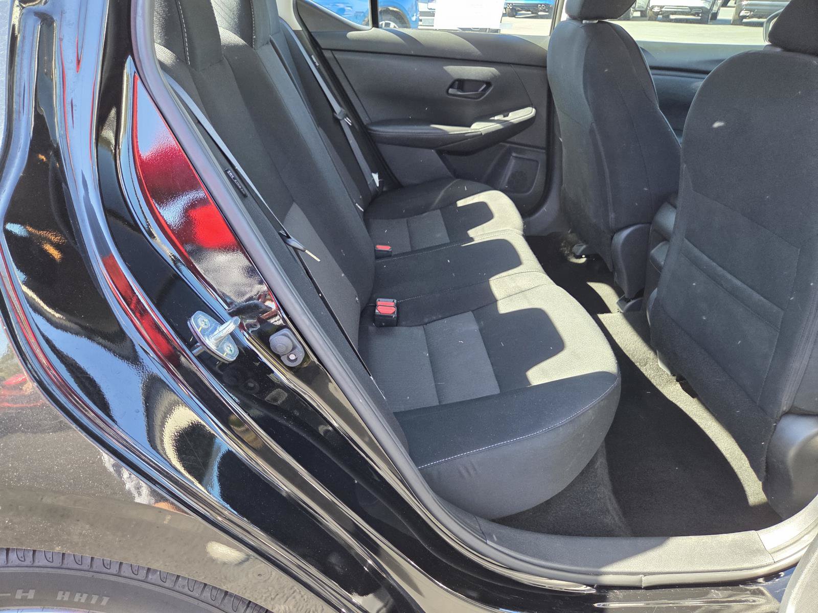 Used 2024 Nissan Sentra SV FWD image 19