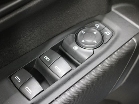 Used 2024 Chevrolet Silverado 1500 Custom AWD/4WD image 7