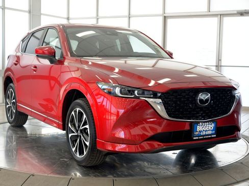 Used 2025 MAZDA CX-5 AWD 2.5 S w/ Preferred Package image 2