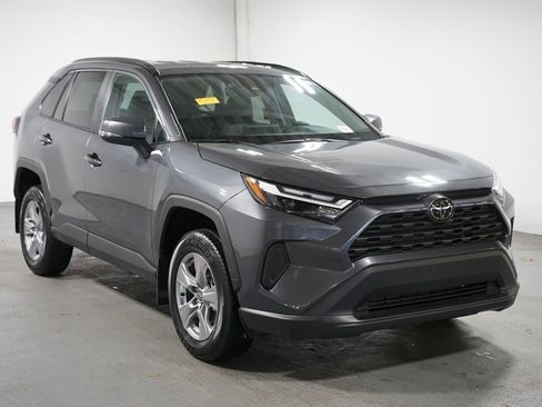 Certified 2025 Toyota RAV4 XLE image 3