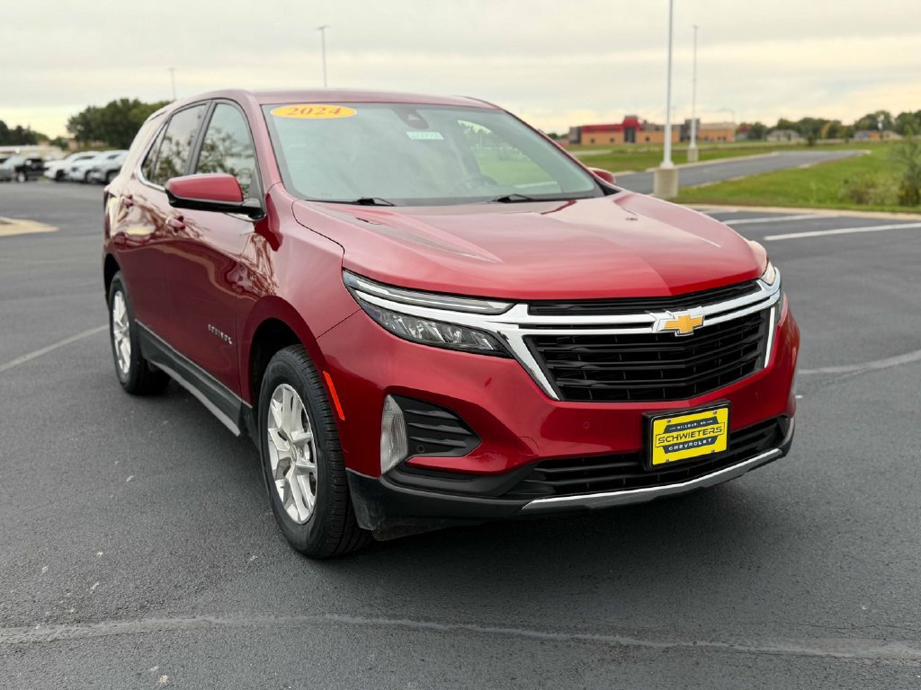Used 2024 Chevrolet Equinox LT AWD/4WD image 5