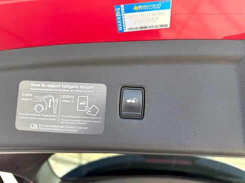 Used 2022 INFINITI QX50 Sensory image 28