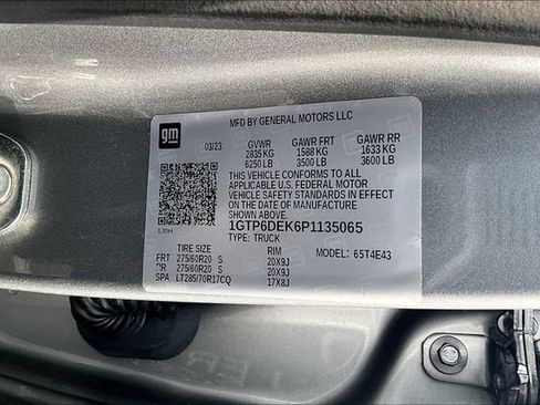 Used 2023 GMC Canyon AT4 w/ AT4 Premium Package AWD/4WD image 31