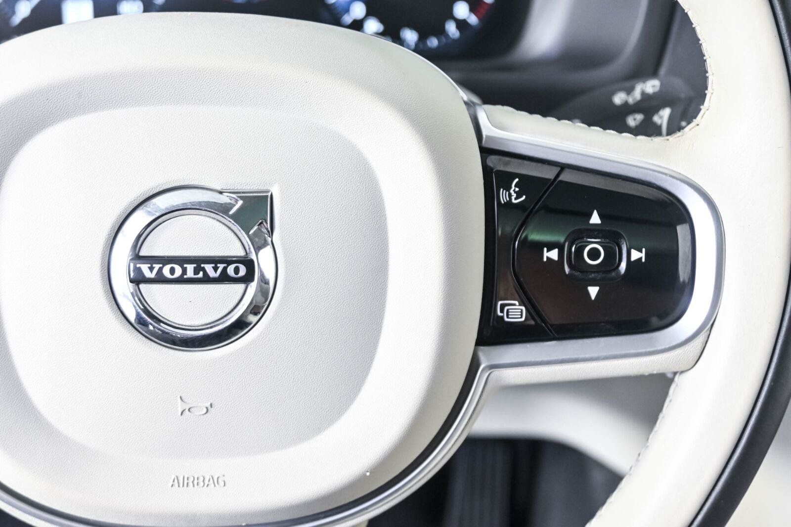 Used 2020 Volvo XC90 T6 Inscription w/ Protection Package AWD/4WD image 11