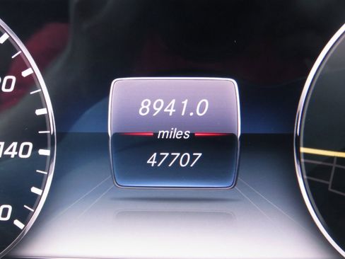 Used 2020 Mercedes-Benz E 350 4MATIC Sedan image 20