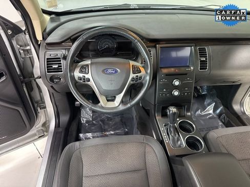 Used 2019 Ford Flex SEL image 13