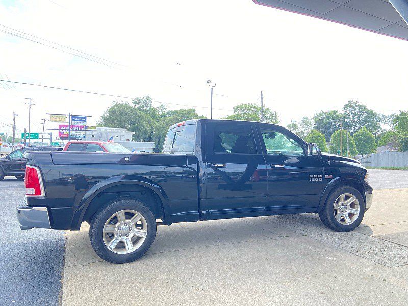 Used 2017 RAM 1500 Laramie AWD/4WD image 5