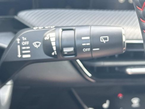 New 2026 Nissan Kicks SR w/ SR Premium Package FWD image 30