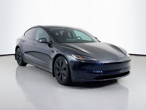 Used 2025 Tesla Model 3 Long Range AWD/4WD image 3