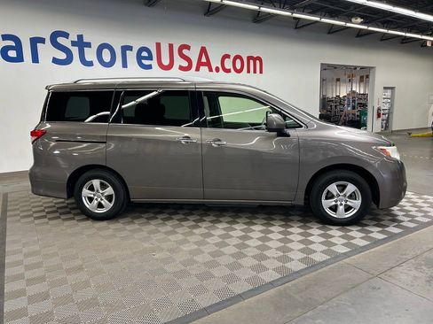 Used 2016 Nissan Quest SV FWD image 9