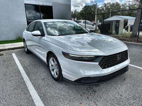 Used 2024 Honda Accord LX image 11