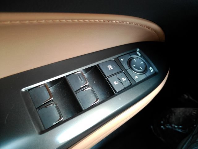 Used 2024 Lexus NX 250 FWD image 36