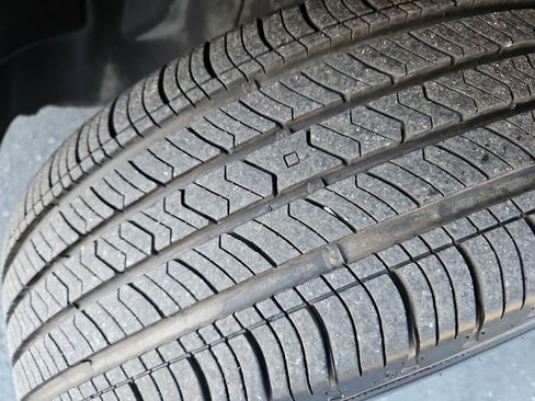 Used 2024 Jeep Compass Latitude image 31