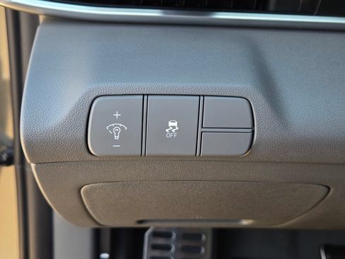 New 2026 Hyundai Elantra SEL Sport Premium FWD image 15