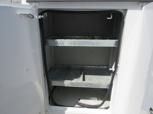 Used 2021 Ford F550 4x4 Regular Cab Super Duty image 31