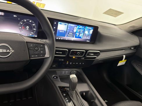 New 2026 Nissan Sentra SV w/ Floor Mat Package image 19