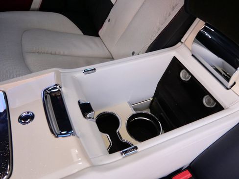 Used 2021 Rolls-Royce Ghost image 28