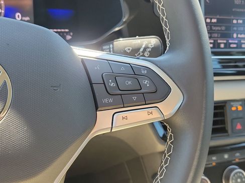 Used 2023 Volkswagen Taos S image 34