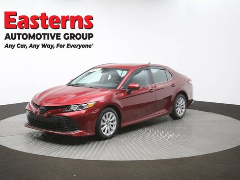 Used 2019 Toyota Camry LE FWD image 53