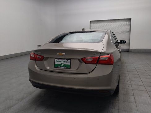 Used 2025 Chevrolet Malibu LT FWD image 7
