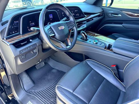 Used 2024 Cadillac Escalade ESV Premium Luxury w/ LPO, Floor Liner Package image 12