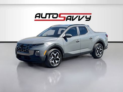 Used 2024 Hyundai Santa Cruz Limited image 3
