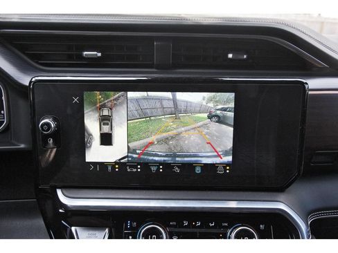 Used 2022 GMC Sierra 1500 Denali Ultimate AWD/4WD image 27