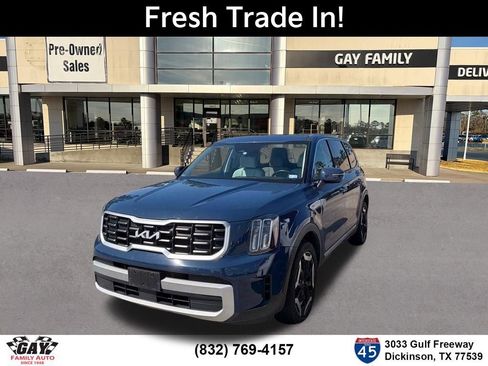 Used 2024 Kia Telluride S w/ S Sunroof Package FWD image 3