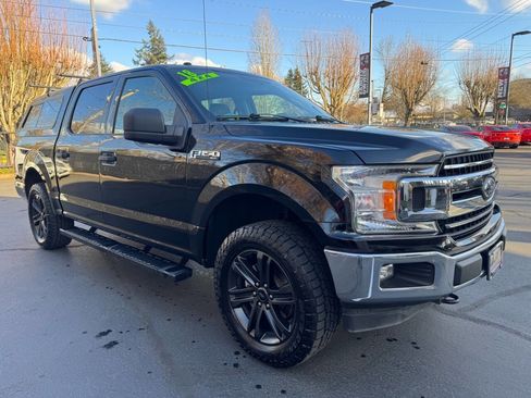 Used 2018 Ford F150 XLT image 6