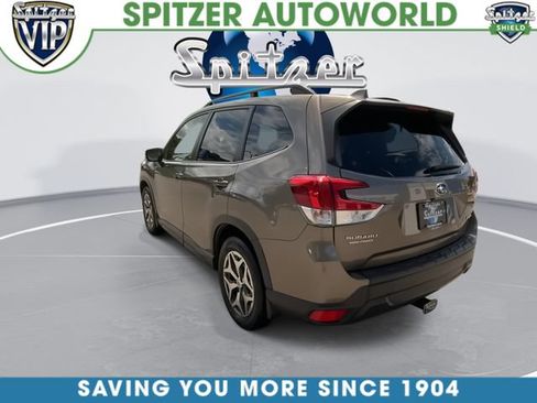 Used 2020 Subaru Forester Premium AWD/4WD image 7