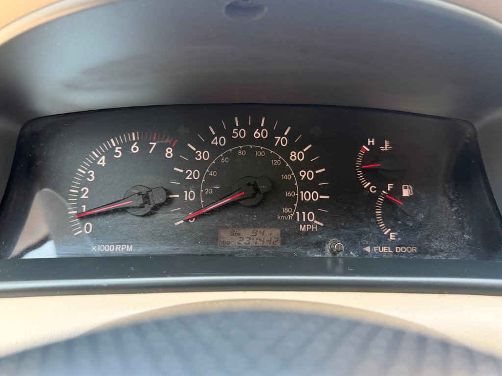 Used 2006 Toyota Corolla LE FWD image 3