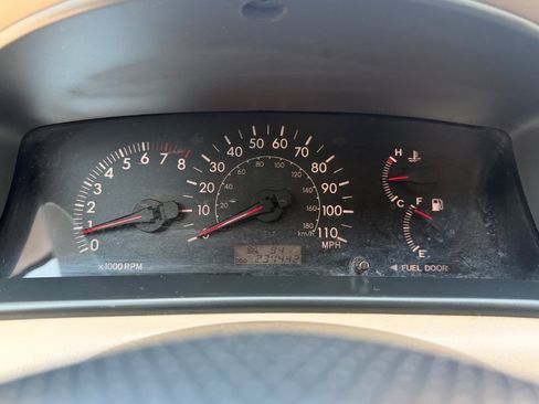 Used 2006 Toyota Corolla LE FWD image 3