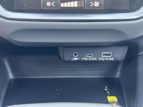 Certified 2025 Subaru Crosstrek 2.5i Limited w/ Crosstrek Mirror Package image 14