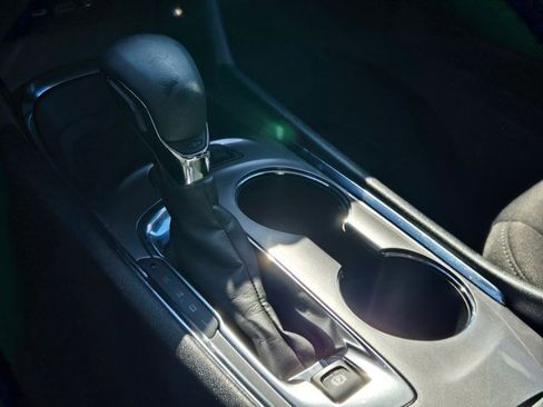 Used 2023 Chevrolet Malibu LT image 12