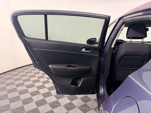Used 2019 Kia Sportage LX FWD image 28