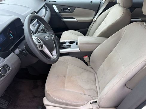 Used 2012 Ford Edge SE FWD image 4