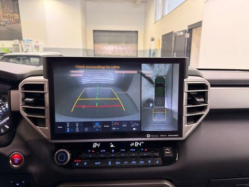Used 2023 Toyota Tundra Limited image 17