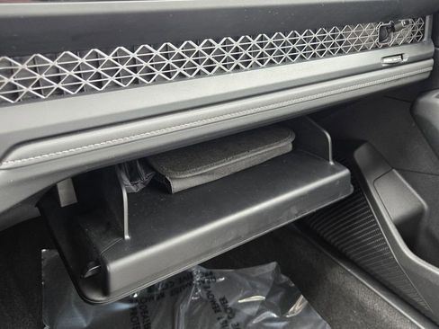 Certified 2025 Honda Accord LX image 22