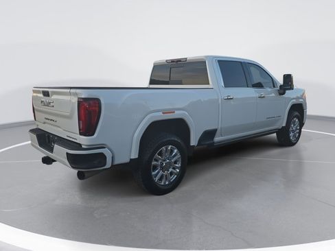 Used 2023 GMC Sierra 2500 Denali image 3