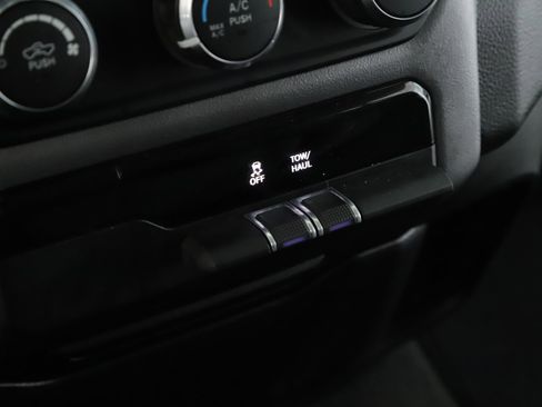 Used 2020 RAM 1500 Big Horn image 14