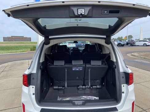 New 2026 Honda Odyssey Elite image 28