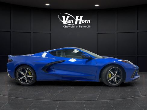 Used 2020 Chevrolet Corvette Stingray Preferred Cpe w/ 2LT Preferred Equipment Group RWD image 13