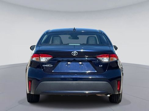 Used 2020 Toyota Corolla LE image 4