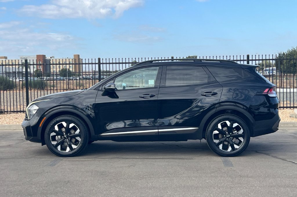 Used 2023 Kia Sportage X-Line w/ X-Line Premium Package AWD/4WD image 9