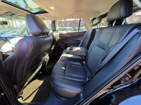 Used 2022 Subaru Outback Limited image 25