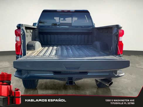 Used 2022 Chevrolet Silverado 2500 High Country w/ Technology Package image 47